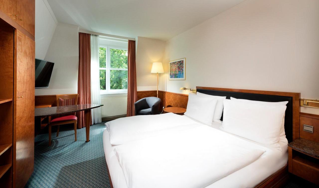 Seminaris Hotel ライプツィヒ エクステリア 写真